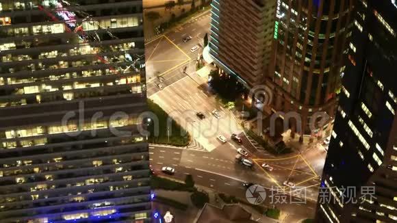 新加坡金融大厦照明的高视角视频