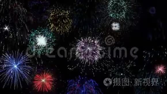 夜空中五颜六色的烟花灯视频