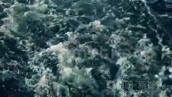 动态海洋泡沫海浪的俯视图视频