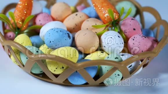 丰富多彩的传统庆祝复活节彩蛋