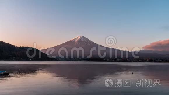 山 黎明时分的富士和川川子湖视频