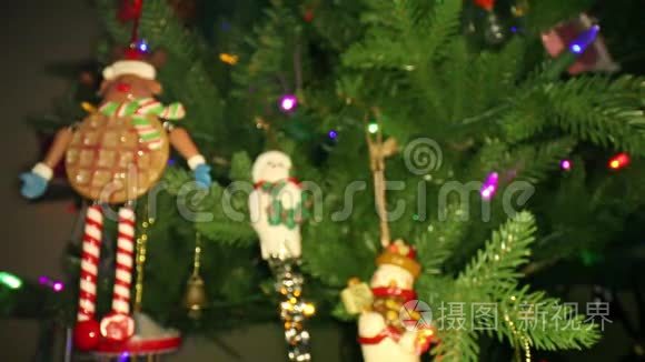 节日圣诞树装饰品视频