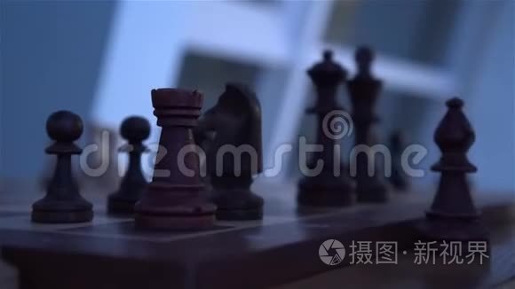 国际象棋棋盘上的国际象棋视频