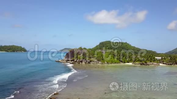 印度洋中部美丽无人居住的岛屿视频