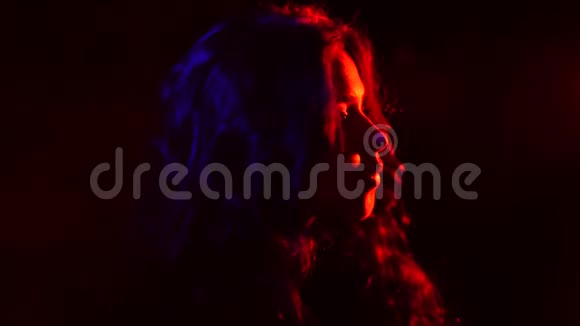 女模侧脸视频素材 女模侧脸实拍视频下载 第1页 摄图新视界视频库