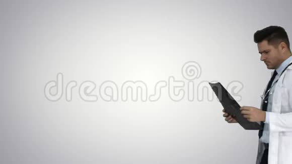       MRI             ._    shipin520.com