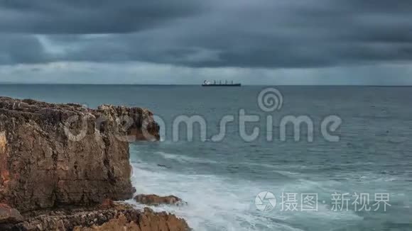 大西洋海岸花岗岩巨石和海崖，葡萄牙。