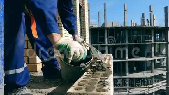 建筑墙是用砖和混凝土做的视频