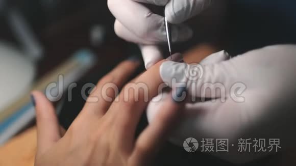 钉板薄刷涂工艺视频