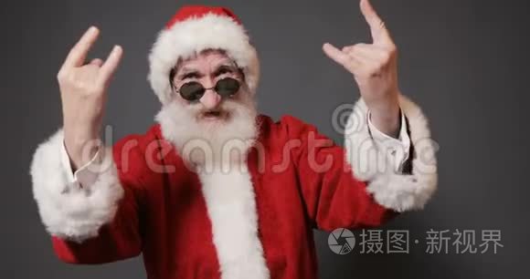 圣诞老人嘲笑圣诞节视频
