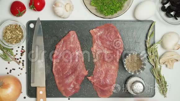 厨房麻辣猪肉片视频视频