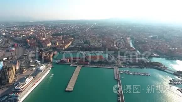 意大利利沃诺海港和码头全景视频