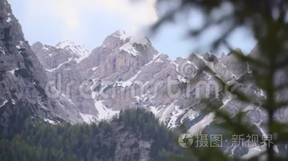 雪山的休闲焦点视频