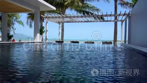 带海景的别墅游泳池视频