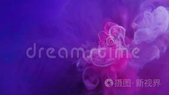 蒸汽效应覆盖粉红油烟紫蓝视频