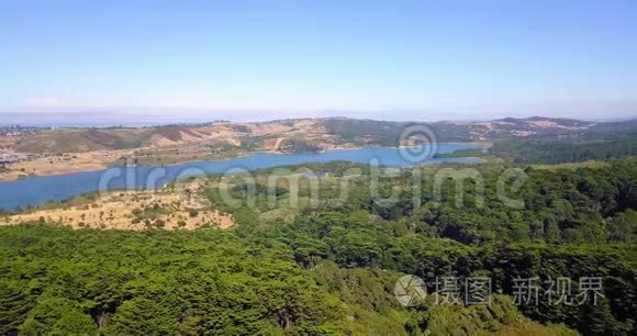 圣马特奥水晶泉水库高空全景视频