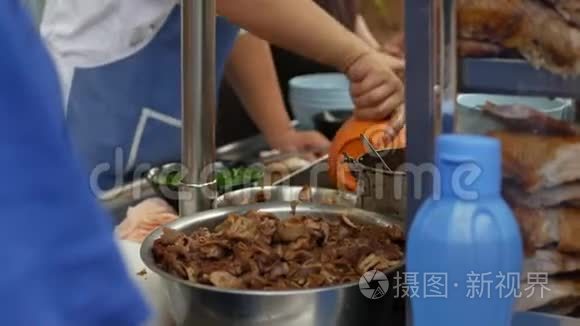 在当地夜市烹饪街头美食.. 4k