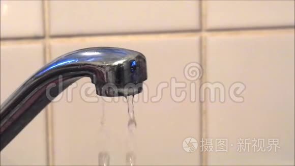 水龙头滴水的耗水量视频