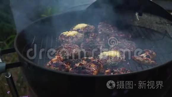 芝士汉堡烤肉串烧烤炉