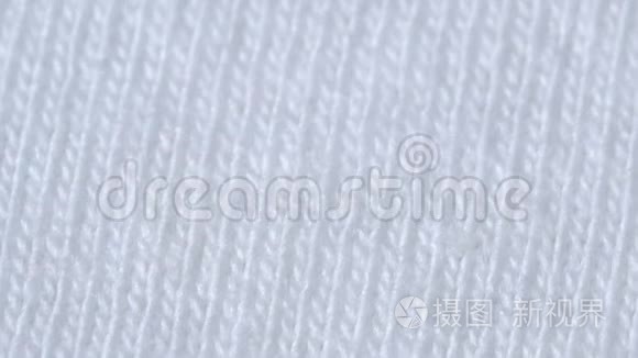 纺织背景-白色100%棉布与运动衫支架结构。