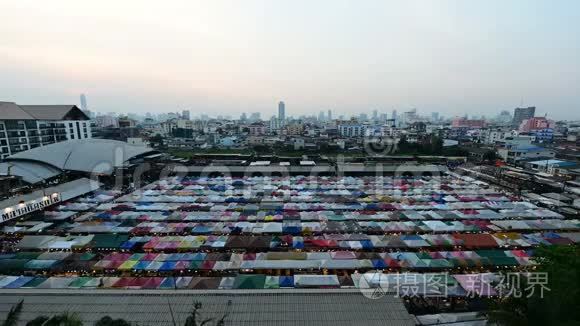 4K在曼谷流行的夜市白天到晚上的时间间隔