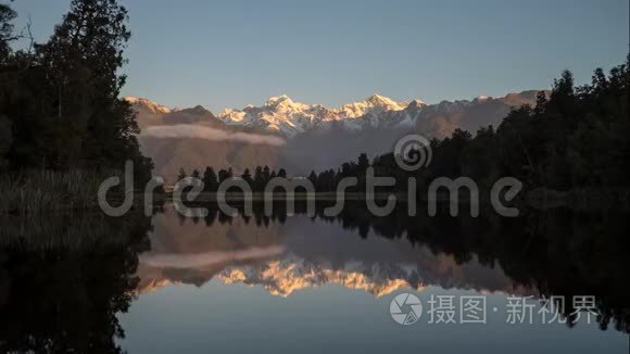 麦西森湖库克山日落时间视频