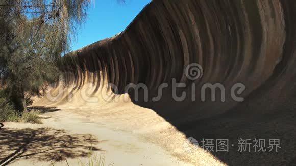 澳大利亚西部壮观的波浪岩视频