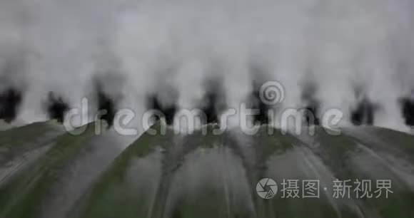 克里夫兰大坝泄洪道瀑布的近景视频