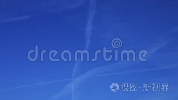 天空中的护栏视频