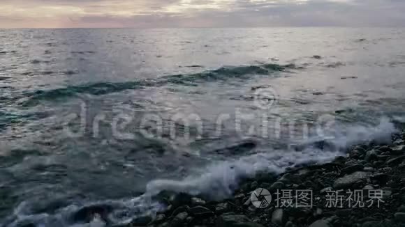 带着移动摄像机的海洋视频
