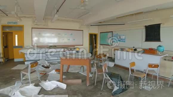被学校摧毁的地理教室视频