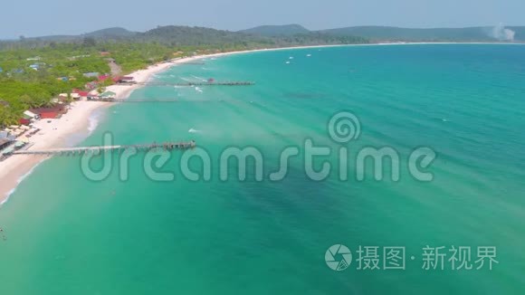 高荣岛碧水白滩海景视频