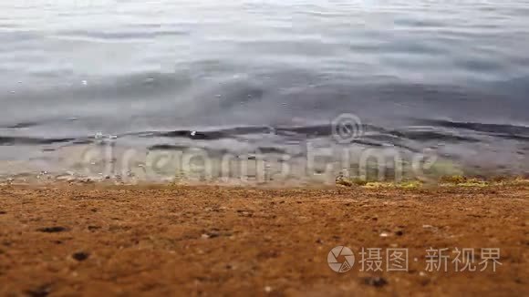 海水研磨视频