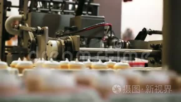 食品工厂设备在工作视频