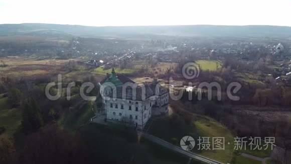 乌克兰奥列斯科空中城堡视频