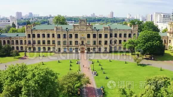 基辅理工学院KPI夏季。 空中镜头