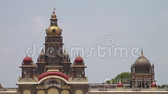 印度阳光明媚的一天的屋顶宫殿视频
