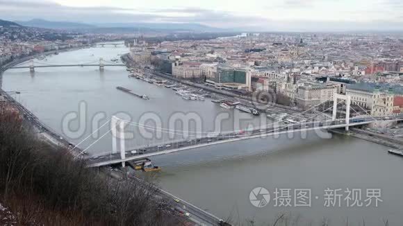 2019年，匈牙利，布宜诺斯艾利斯：多瑙河和额尔兹贝特隐藏的美丽桥梁