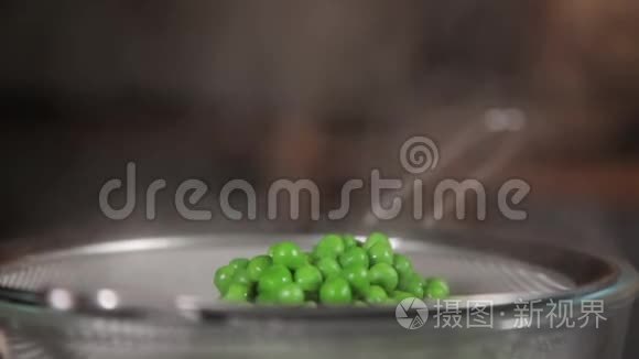 抽干水分和青豆视频