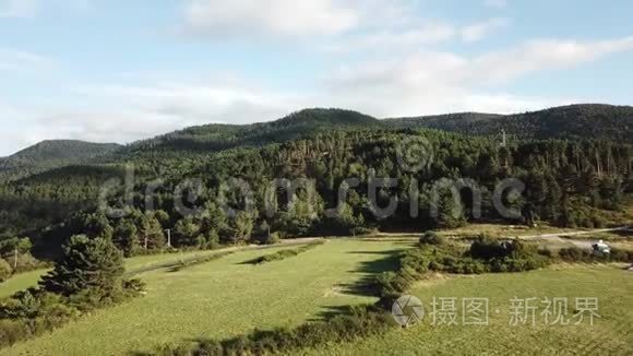 法国比利牛斯的空中森林和野景视频