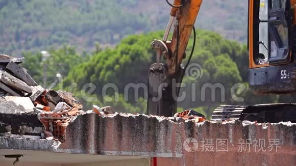 拆除建筑物的程序视频