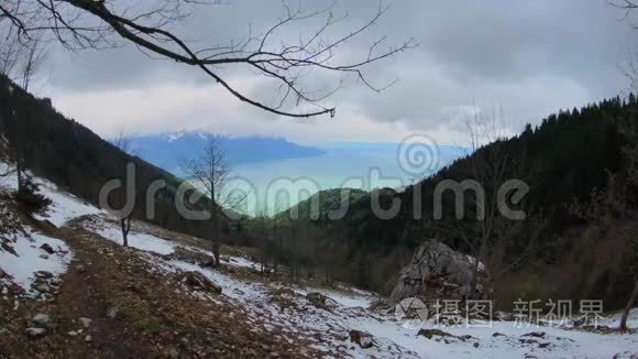 美丽的瑞士山脉景观日内瓦湖视频