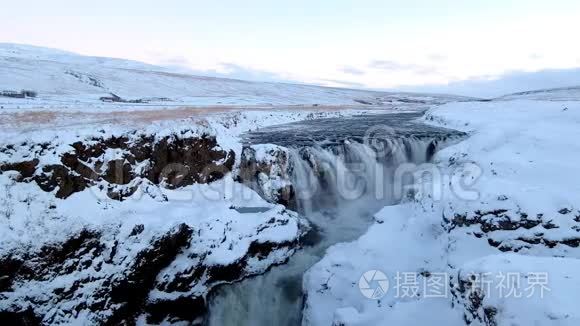 冰岛城市积雪覆盖瀑布视频