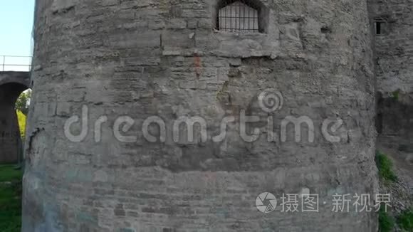 用复印机4K录像拍摄城外一座古堡