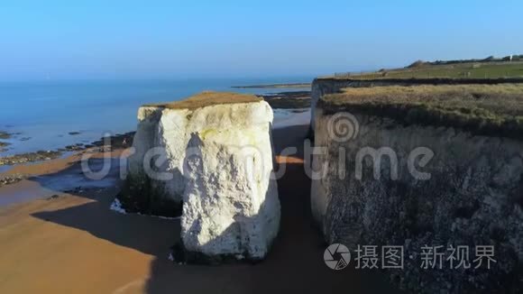 英国海岸著名的白垩岩视频