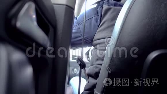 汽车安全带扣式近距离旋转座椅视频