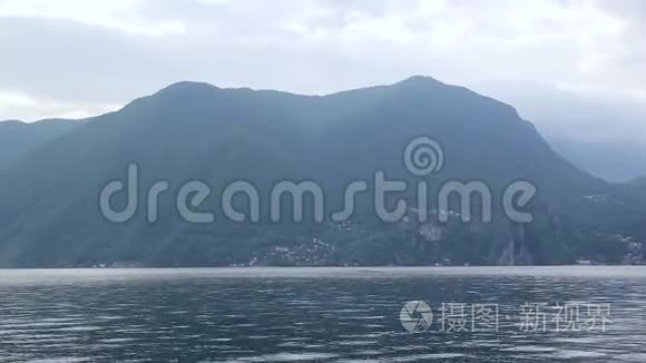 卢加诺湖和山的景色