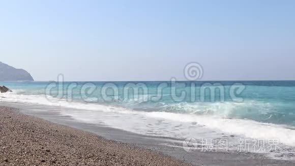 土耳其地中海安塔利亚海滩海浪视频