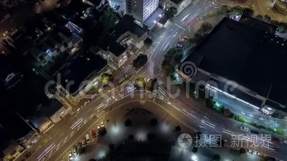 夜间无缝环行的空中交通灯街视频