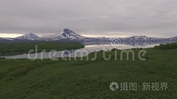 火山和湖泊